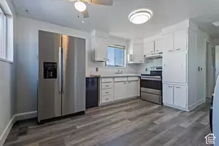 542 W 5225 S, Washington Terrace, UT 84405 - Photo 8