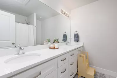 12206 S Croyden Ln, Herriman, UT 84096 - Photo 26