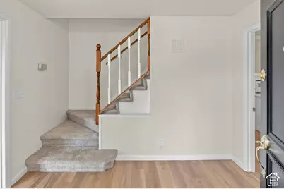 212 W Bayview Dr N, Farmington, UT 84025 - Photo 8