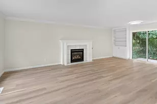 212 W Bayview Dr N, Farmington, UT 84025 - Photo 8