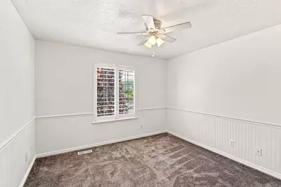 1997 N 400 W, Centerville, UT 84014 - Photo 32