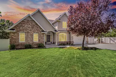 1997 N 400 W, Centerville, UT 84014 - Photo 1