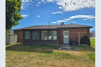 5339 S 2000 W, Roy, UT 84067 - Photo 4