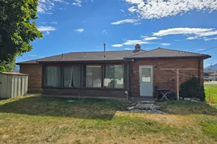 5339 S 2000 W, Roy, UT 84067 - Photo 4