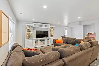 771 W Meadow Side Dr, Saratoga Springs, UT 84045 - Photo 36