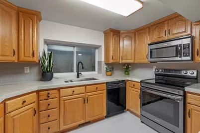 1972 W Teton Dr, Provo, UT 84604 - Photo 24