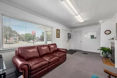 214 E 4500 S, Murray, UT 84107 - Photo 4