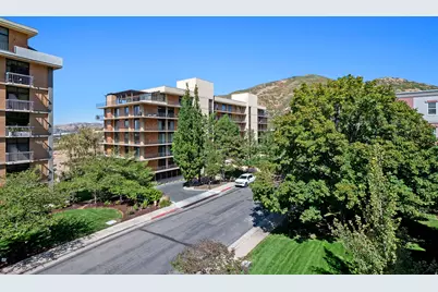 939 S Donner Way #307, Salt Lake City, UT 84108 - Photo 8