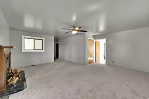 374 W Lakeview Rd S, Lindon, UT 84042 - Photo 24