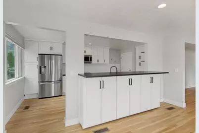 611 S 560 E, Orem, UT 84097 - Photo 12