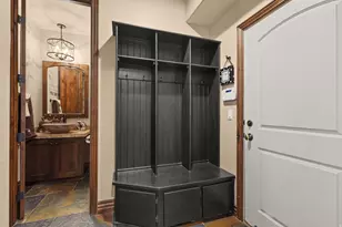 3150 E 25 S, Layton, UT 84040 - Photo 32