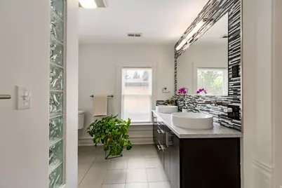 67 S 1200 E, Salt Lake City, UT 84102 - Photo 16