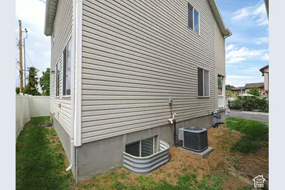 59 W Dewar Grove Ln, Salt Lake City, UT 84115 - Photo 4