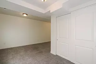 59 W Dewar Grove Ln, Salt Lake City, UT 84115 - Photo 32