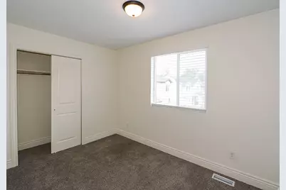 59 W Dewar Grove Ln, Salt Lake City, UT 84115 - Photo 22
