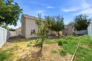 5782 S Stone Flower Way W, Salt Lake City, UT 84118 - Photo 40
