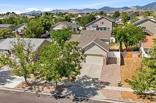 5782 S Stone Flower Way W, Salt Lake City, UT 84118 - Photo 4