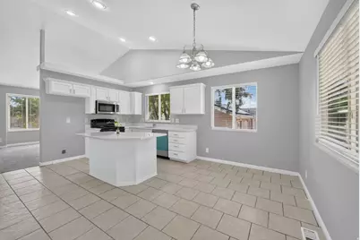 5782 S Stone Flower Way W, Salt Lake City, UT 84118 - Photo 14