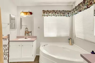1710 W American Park Dr, West Valley, UT 84119 - Photo 20