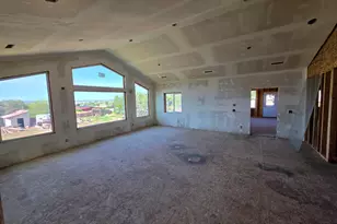 445 W Utah Ave, Hildale, UT 84784 - Photo 8