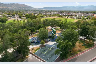 634 E Draper Woods Way, Draper, UT 84020 - Photo 94