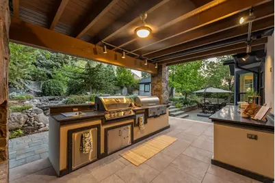 634 E Draper Woods Way, Draper, UT 84020 - Photo 68
