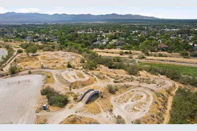 634 E Draper Woods Way, Draper, UT 84020 - Photo 92