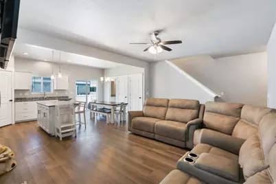 8645 N Cypress Aly, Eagle Mountain, UT 84005 - Photo 8