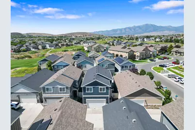 8645 N Cypress Aly, Eagle Mountain, UT 84005 - Photo 4