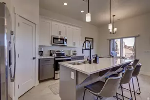 546 N Ventura Ln, Washington, UT 84780 - Photo 8