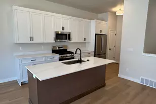 1454 W Pleasant View Dr, Kaysville, UT 84037 - Photo 6
