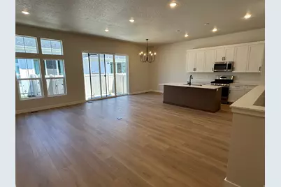1454 W Pleasant View Dr #5, Kaysville, UT 84037 - Photo 8