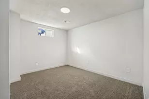 5549 S 1200 W, Riverdale, UT 84405 - Photo 18