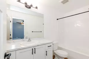 1566 E 650 S, Hyrum, UT 84319 - Photo 12