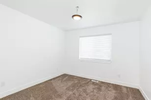 1566 E 650 S, Hyrum, UT 84319 - Photo 8