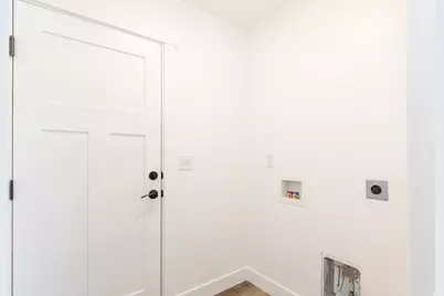 1566 E 650 S, Hyrum, UT 84319 - Photo 10