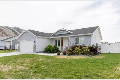 1566 E 650 S, Hyrum, UT 84319 - Photo 22