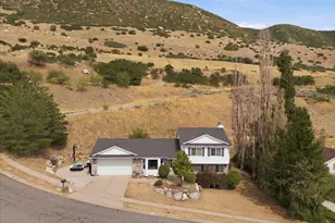 1896 N 350 E, Centerville, UT 84014 - Photo 1