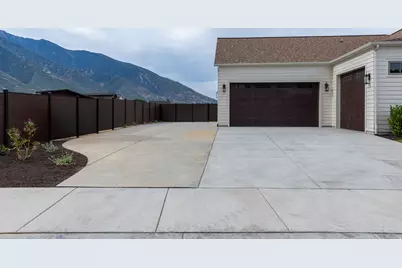 10227 S Dimple Dell Ln E #25, Sandy, UT 84092 - Photo 66