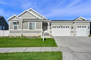 2431 N Hooded Crane Circle, Clinton, UT 84015 - Photo 1