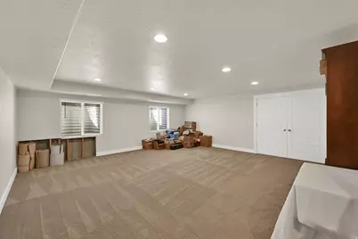 2431 N Hooded Crane Cir, Clinton, UT 84015 - Photo 26