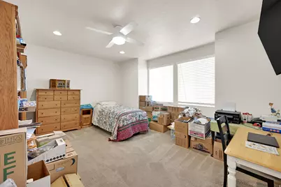 2431 N Hooded Crane Cir, Clinton, UT 84015 - Photo 14