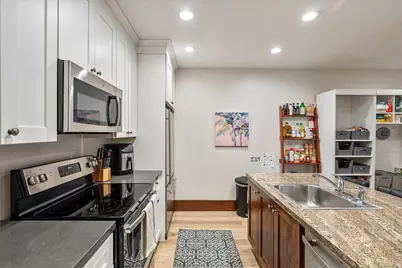 1054 E 200 S, Salt Lake City, UT 84102 - Photo 38