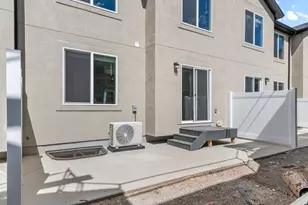 687 N 1920 E, Salem, UT 84653 - Photo 4