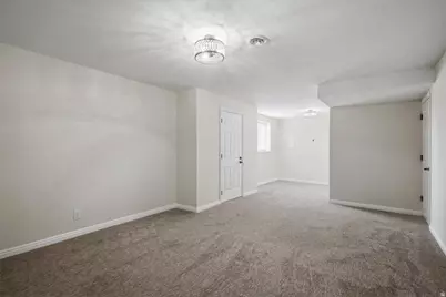 240 W 4050 N, Pleasant View, UT 84414 - Photo 28