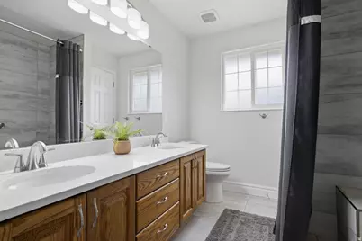 240 W 4050 N, Pleasant View, UT 84414 - Photo 20