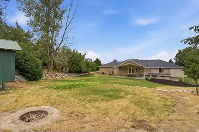 240 W 4050 N, Pleasant View, UT 84414 - Photo 40