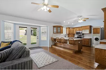 240 W 4050 N, Pleasant View, UT 84414 - Photo 12