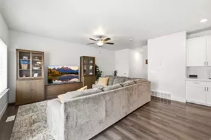 3690 Cuade St N, Eagle Mountain, UT 84005 - Photo 6
