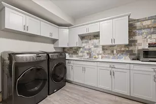 12894 S Ellerbeck Ln, Draper, UT 84020 - Photo 48